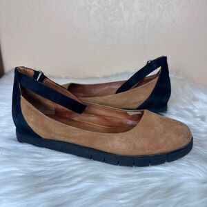 Gentle Souls Our Walk Suede Ankle Strap Flats By Kenneth Cole Size 9